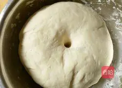 Illustration of how to make Hedgehog Milk-flavored Steamed Buns 2