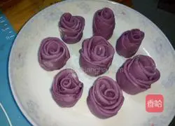 Purple sweet potato roses Illustration of how to make steamed buns 15