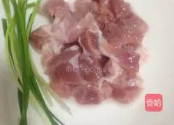 Illustration of how to make small wontons 1