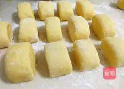 Milk and sweet potato steamed buns recipe 17