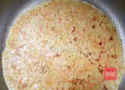 Illustration of how to make carrot and egg pancakes 6