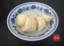 Illustration of how to make homemade potato pancakes 1