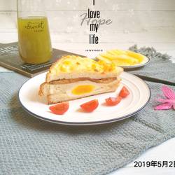 Cheese Grit Sandwich