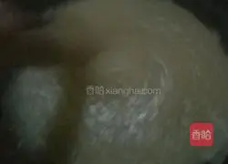 Illustration of how to make tender corn jelly 7