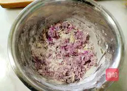 Illustration of how to make purple sweet potato flower steamed buns 6