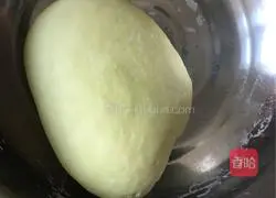 How to make wonton wrappers Illustration of how to do it 3