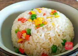 Illustration of how to make pastoral fried rice 7