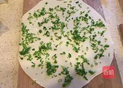 Illustration of how to make green onion cake 6
