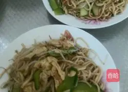 Egg Illustration of how to make fried noodles 5