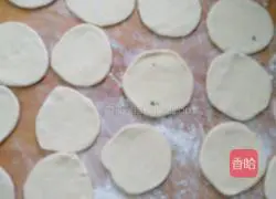 Illustration of how to make shepherd's purse dumplings 4