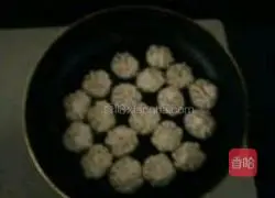 Illustration of how to make one-bite buns 4