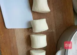 Illustration of how to make steamed buns 14