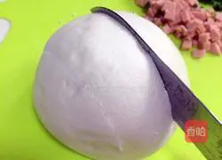 Illustration of how to make crispy cheese steamed buns 2