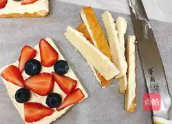 Illustration of how to make fruit sandwiches 8