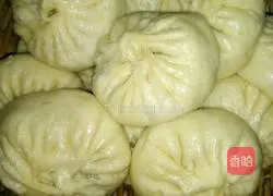 Illustration of how to make steamed buns with nepeta and asparagus seeds 8