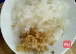 Illustration of how to make oyster mushroom and pork wontons 2