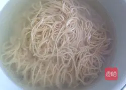 Illustration of how to make tomato beef noodles 11