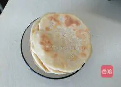 Illustration of how to make horseshoe pancakes 5
