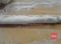 Illustration of how to make hot noodle green onion cake 5