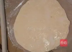 Illustration of how to make sweet potato dough cake 4