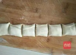 Illustration of how to make scallion pancakes 5