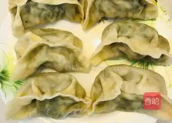 Illustration of how to make steamed dumplings with seaweed stuffing 13