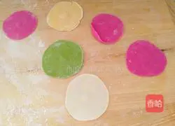 Illustration of how to make Yuanbao dumplings 12