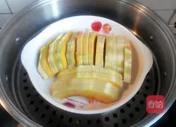 How to make sweet-scented osmanthus and pumpkin dumplings 4