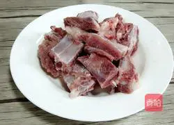 Rice cooker Illustration of how to make braised pork ribs with rice 1