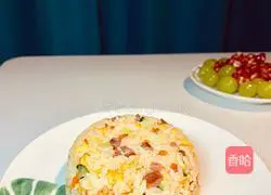 Illustration of how to make fried rice with sausage, three cubes and eggs 9