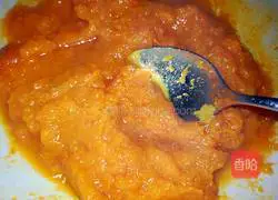 Illustration of how to make pumpkin steamed buns 2