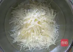 Illustration of how to make spring pancakes and shredded potatoes 6