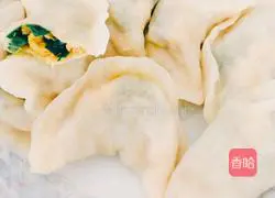 Chives and eggs Illustration of how to make dumplings 16