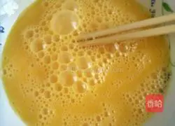 Illustration of how to make four fresh dumplings 7