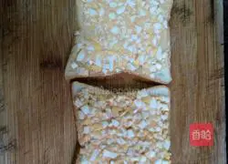 Illustration of how to make egg and ham sandwiches 4