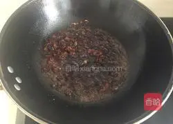 Illustration of how to make steamed beans and noodles 6