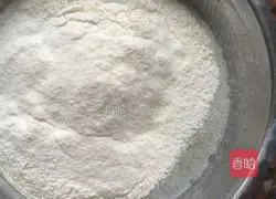 Illustration of how to make egg white sesame crispbread 4