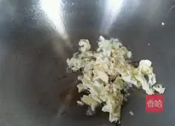 Illustration of Laoganma's Egg Fried Noodles 5