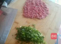 Illustration of how to make meat buns 3