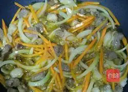 Illustration of how to make mutton braised rice 4