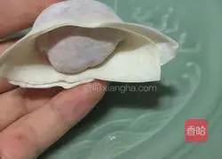 Illustration of how to make small wontons stuffed with mushrooms, carrots and carrots 8