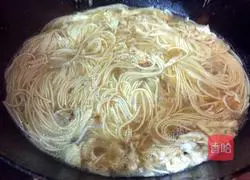 Illustration of how to make breakfast noodles 5