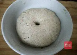 Illustration of how to make Sanhe Noodles 5