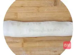 Illustration of how to make milk-flavored chicken steamed buns 4