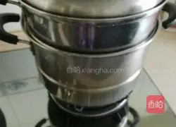 Illustration of how to make water chestnuts, shrimps and pork buns 16