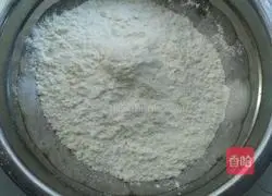 Illustration of how to make brown sugar steamed buns 1