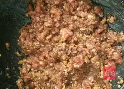 Fennel and fresh meat dumpling stuffing...Doubanjiang version recipe illustration 5