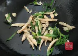 Illustration of tomato, ham and egg fried noodles 11