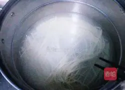 Illustration of how to make vegetable fried noodles 4