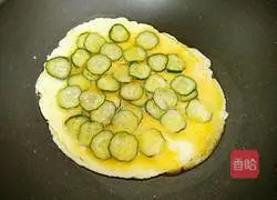 Cucumber egg pancake recipe 4